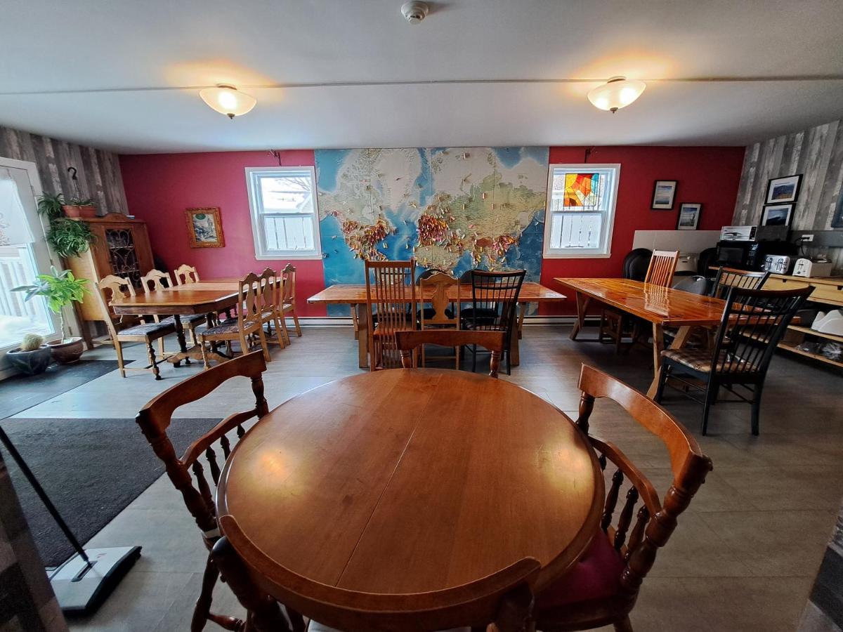 Auberge Jeunesse A Loulou Lévis Buitenkant foto